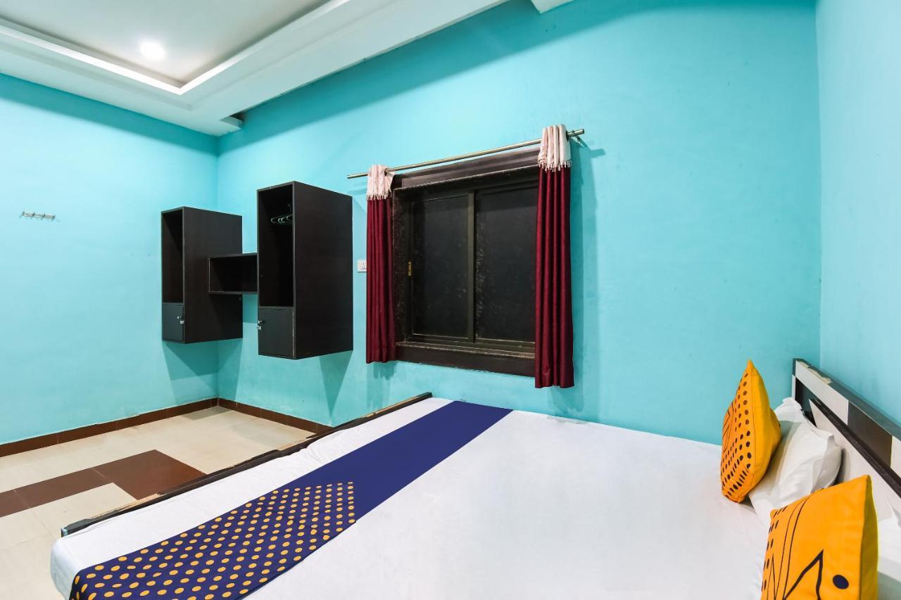 Spot On 67031 Hotel Sangam Palace Rāipur 外观 照片
