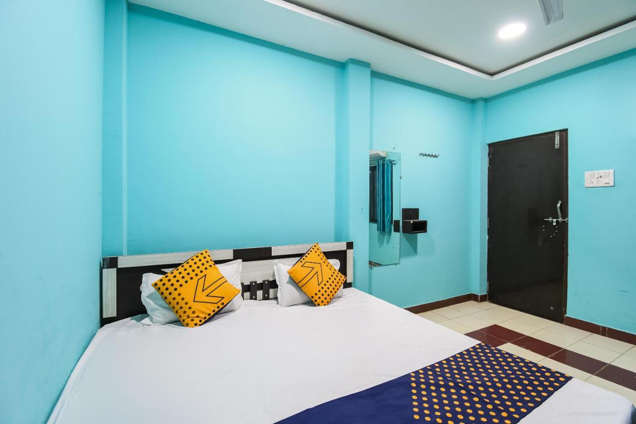Spot On 67031 Hotel Sangam Palace Rāipur 外观 照片