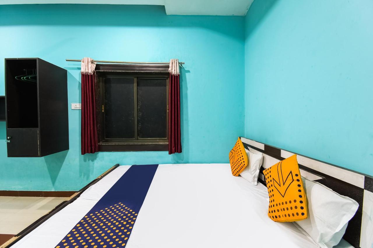 Spot On 67031 Hotel Sangam Palace Rāipur 外观 照片
