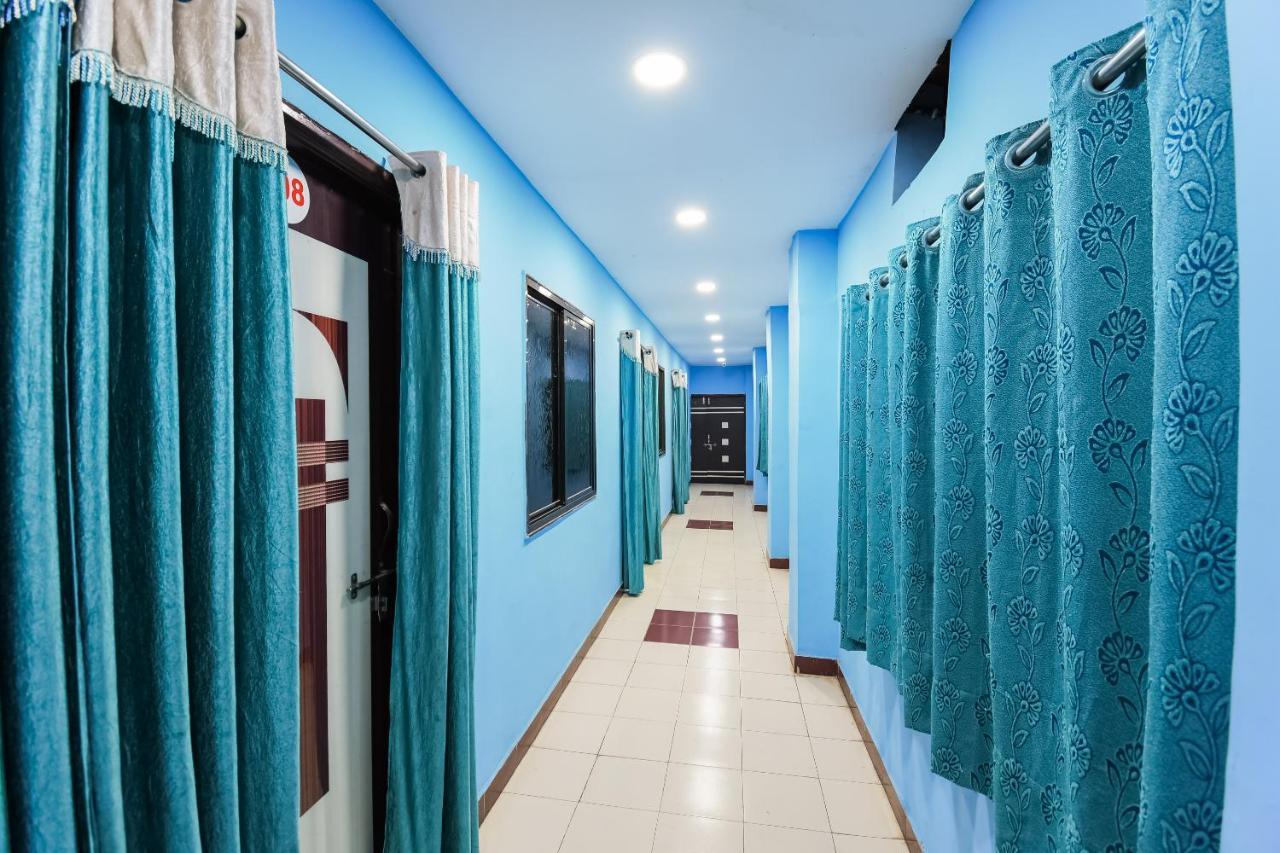 Spot On 67031 Hotel Sangam Palace Rāipur 外观 照片