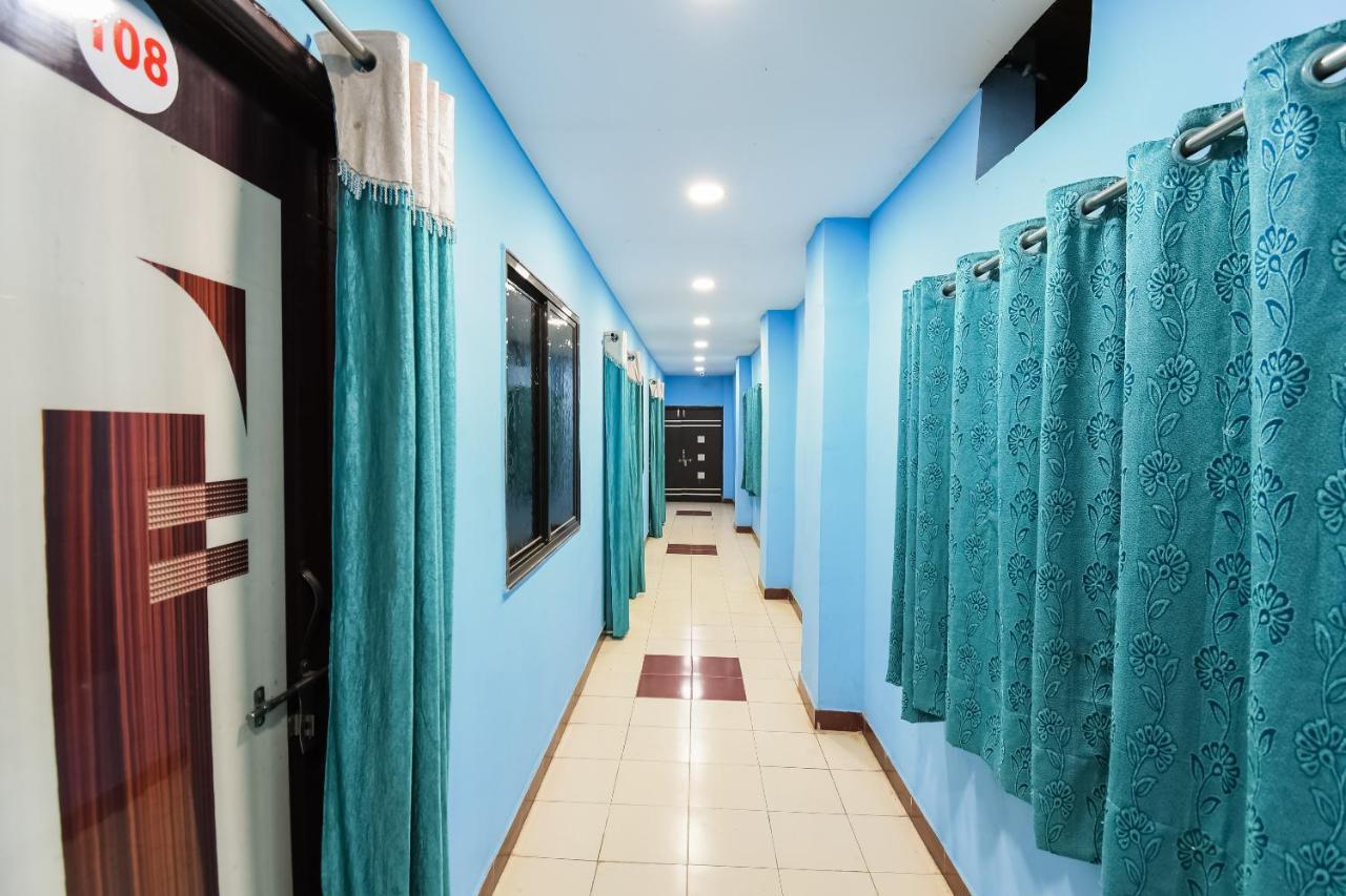 Spot On 67031 Hotel Sangam Palace Rāipur 外观 照片
