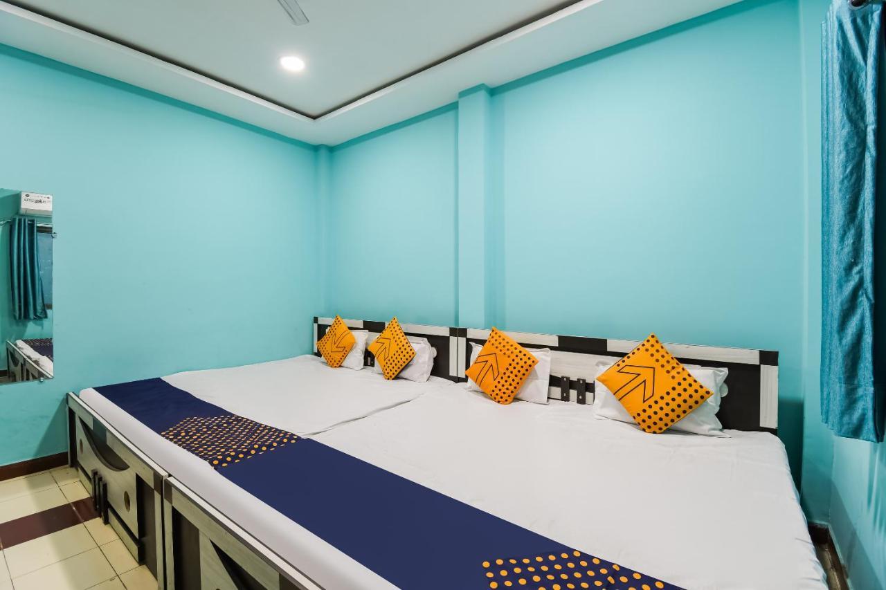 Spot On 67031 Hotel Sangam Palace Rāipur 外观 照片